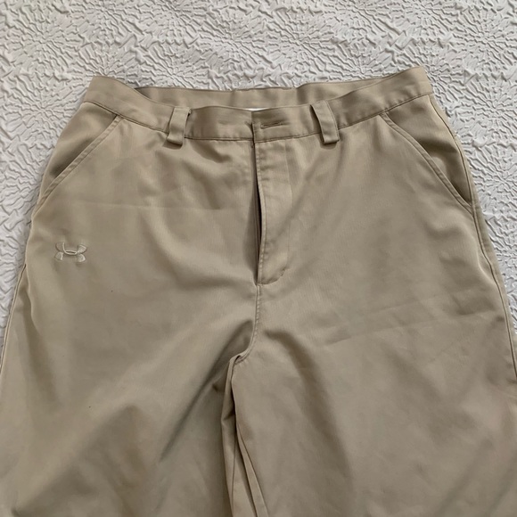 Under Armour golf shorts.  Size 34. - Picture 1 of 3